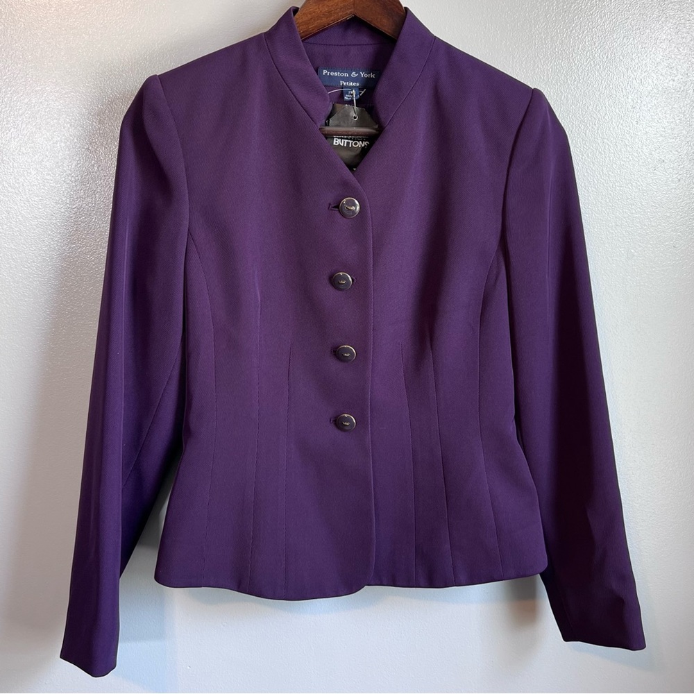 Lady’s PRESTON & YORK Blazer